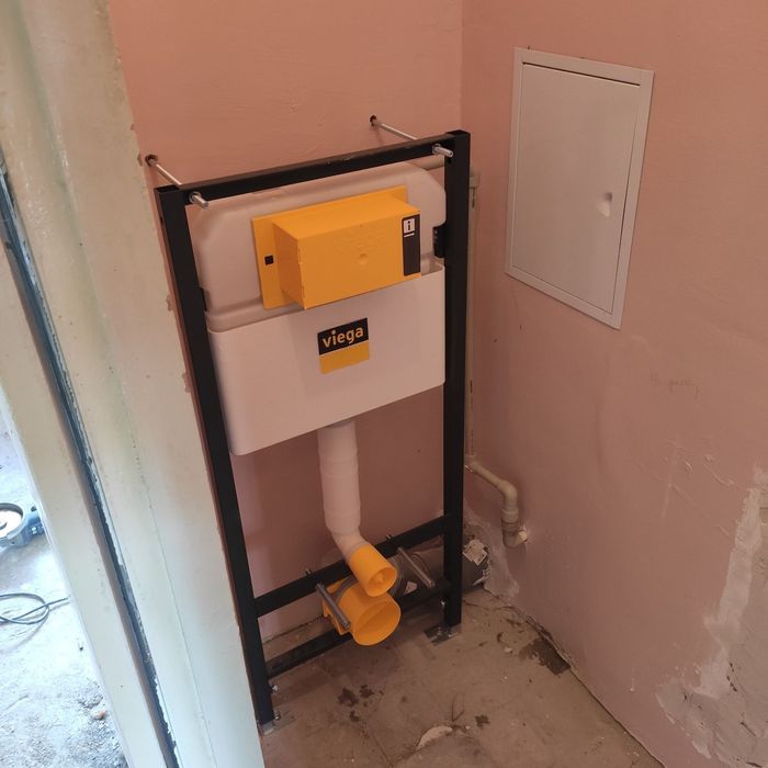 Hydraulik, Naprawa spłuczki , czyszczenie kanalizacji, montaz kabiny