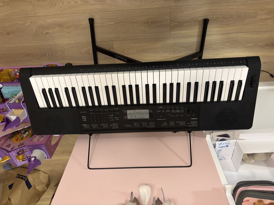 keyboard casio ze stojakiem stan idealny