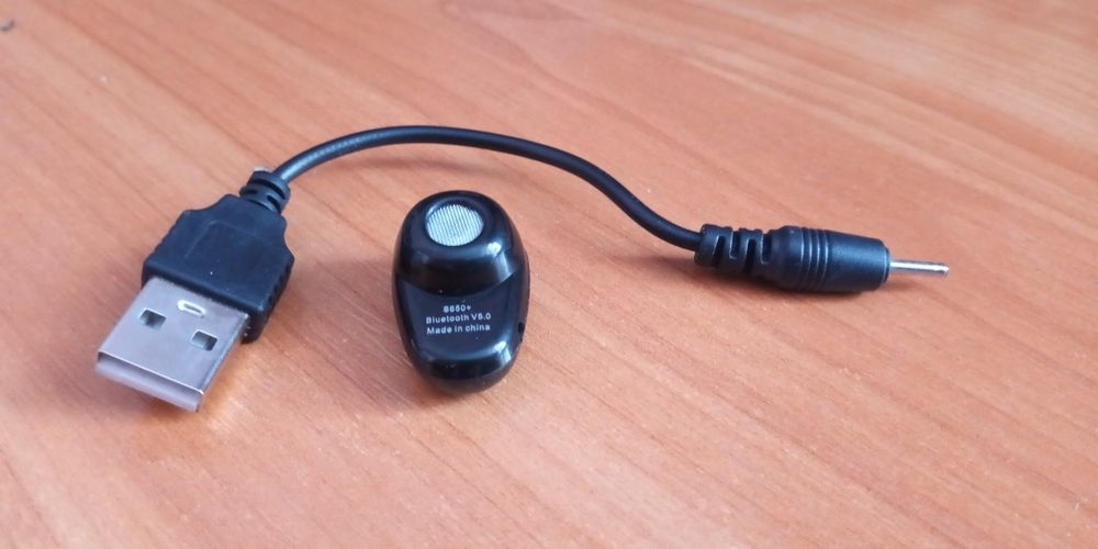 Блютуз навушники для смартфона