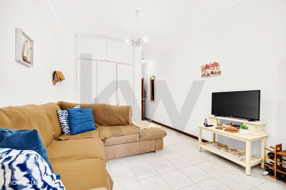 Estudio T0 com Garagem | Centro | Porto Santo