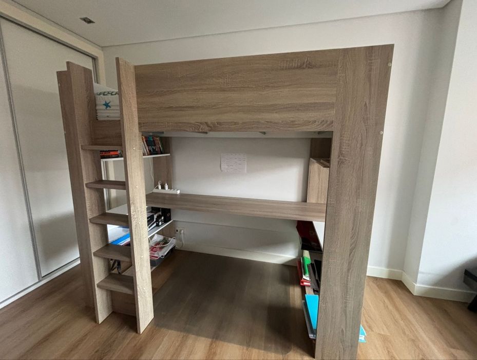 Cama Alta com Secretária e Arrumação – 90x200 cm