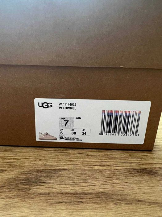 Кросівки UGG Lowmel Sand. Нові. EUR 38 (US 7) в наявності