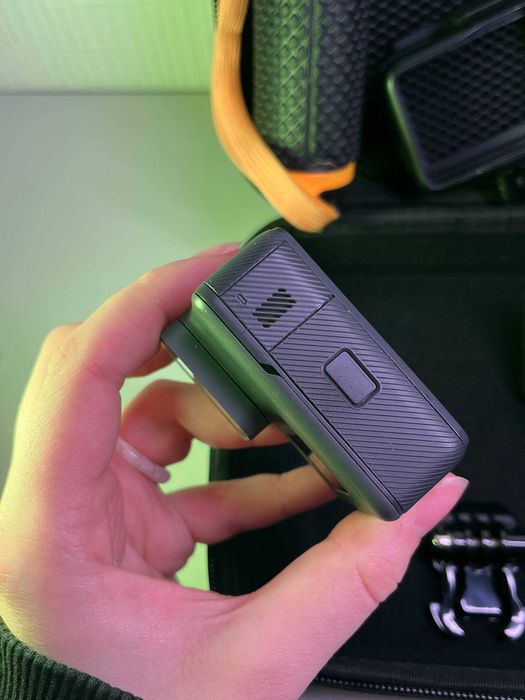 Екшн-камера GoPro Hero 5 в кейсі