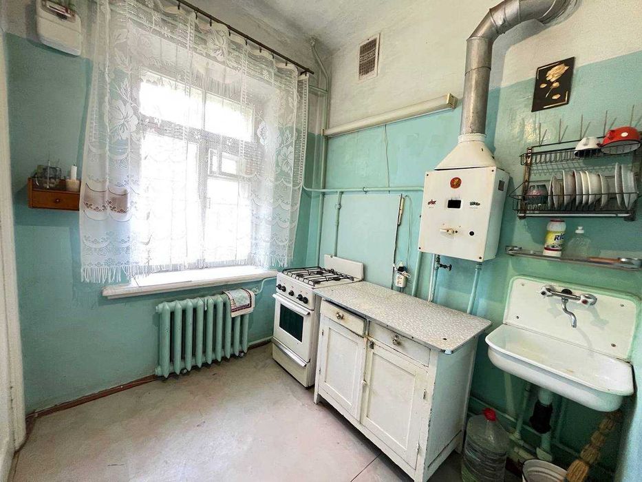 Продам 2 к/к в одному з кращих районів міста, яхт-клуб