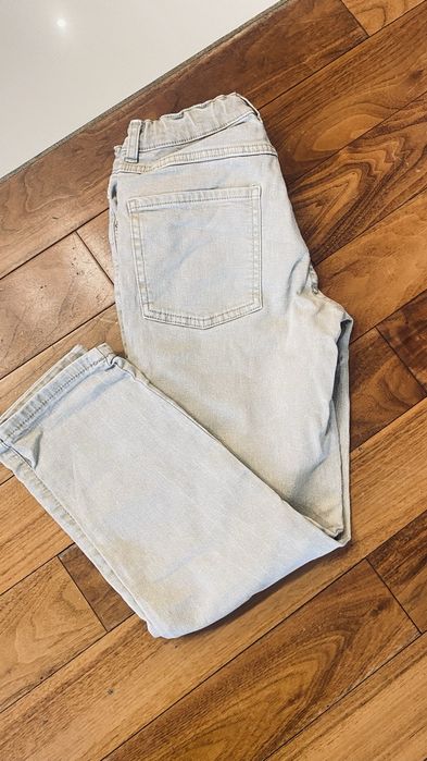 Spodnie zara 140 beżowe jeans