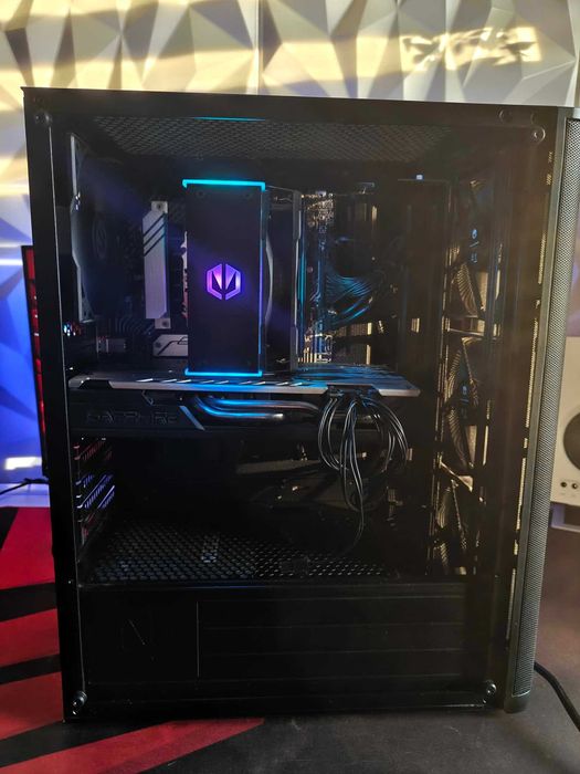 Komputer i3 10105f RX 580 8 gb 16 gb ram