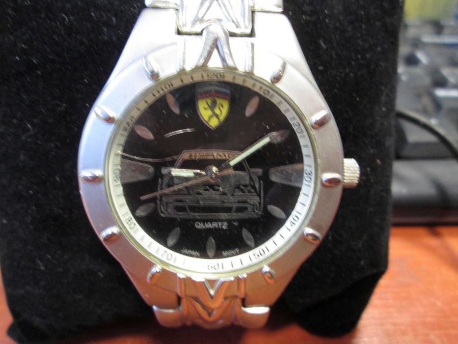 Zegarek Ferrari.