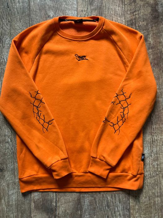 Свитшот Staff оранжевый с узором в виде железной сетки для ограждения