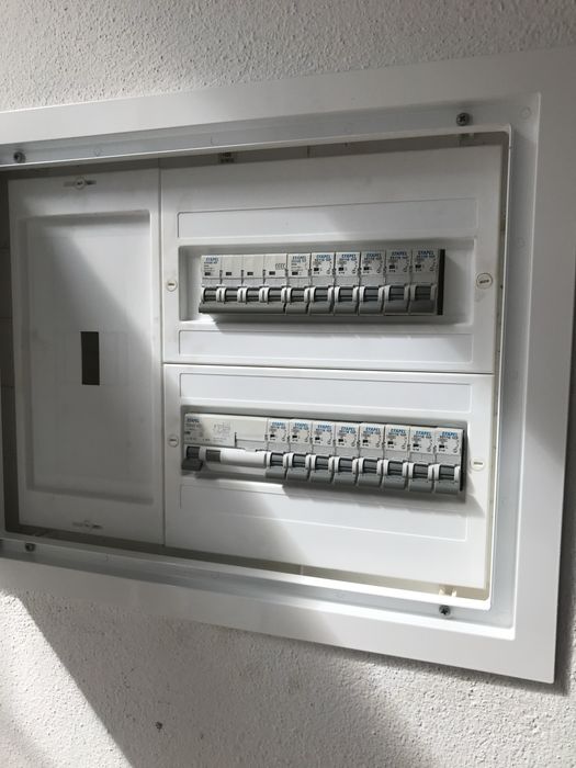 Serviços Electricidade tecnico cardenciado