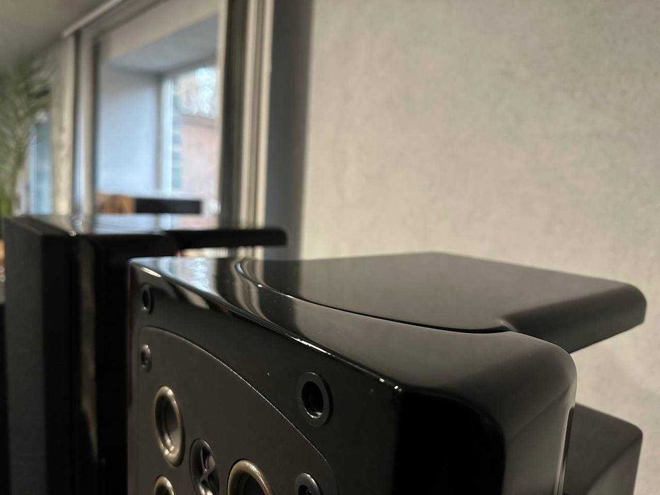 Акустична система McIntosh XR200