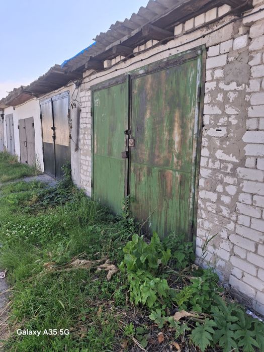 Гараж продати в р-н ,,Лубчица"