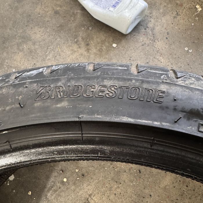 2 шт літні 285/35/22 bridgestone turanza t005
