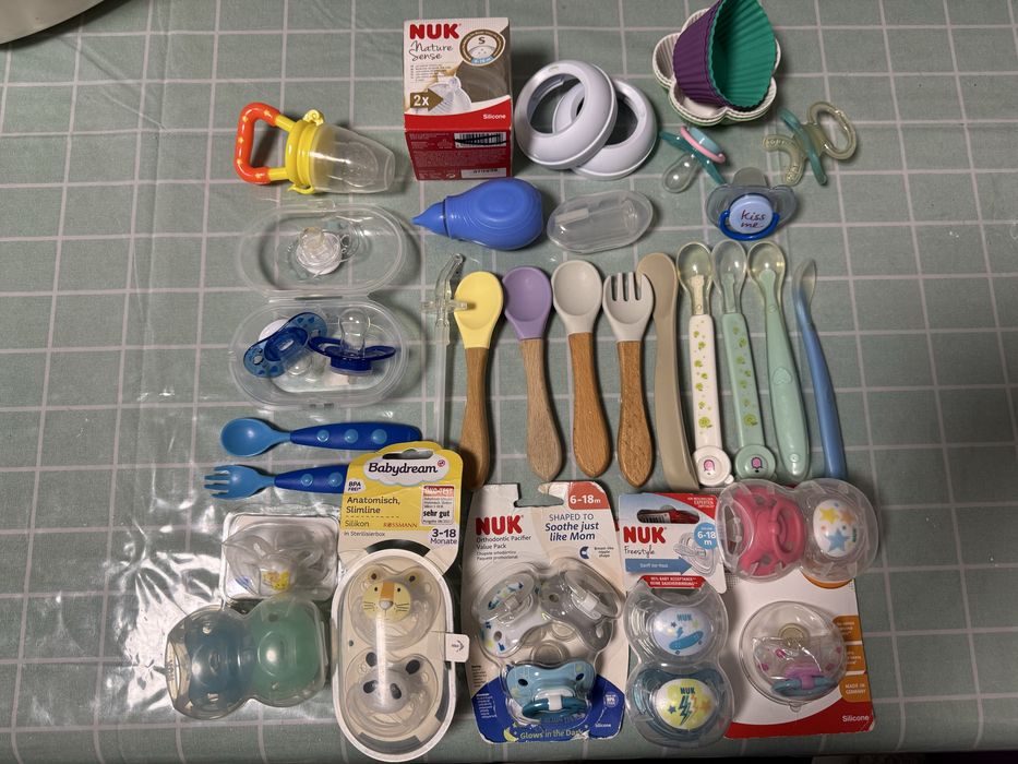 Товари для діток, дитячі товари, посуд, пляшечки, поїльники, пустушки