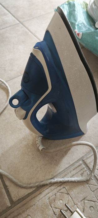 Philips Ferro a Vapor GC 2510