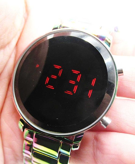 Zegarek damski prezent stal chirurgiczna benzyna duża tarcza LED ZG181
