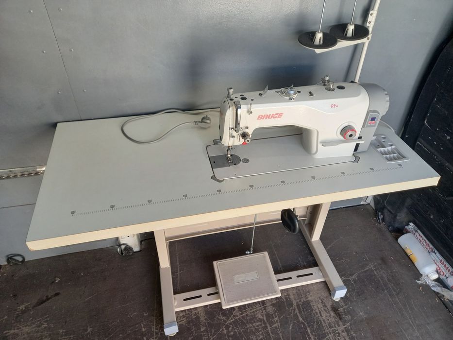 Продаеться швейна машина Bruse RF4
Машина розрахованна на