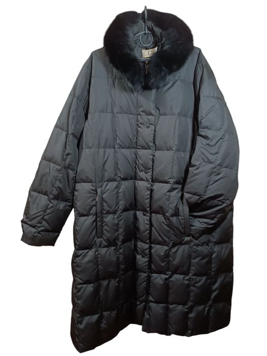 Одяг сток та секонд