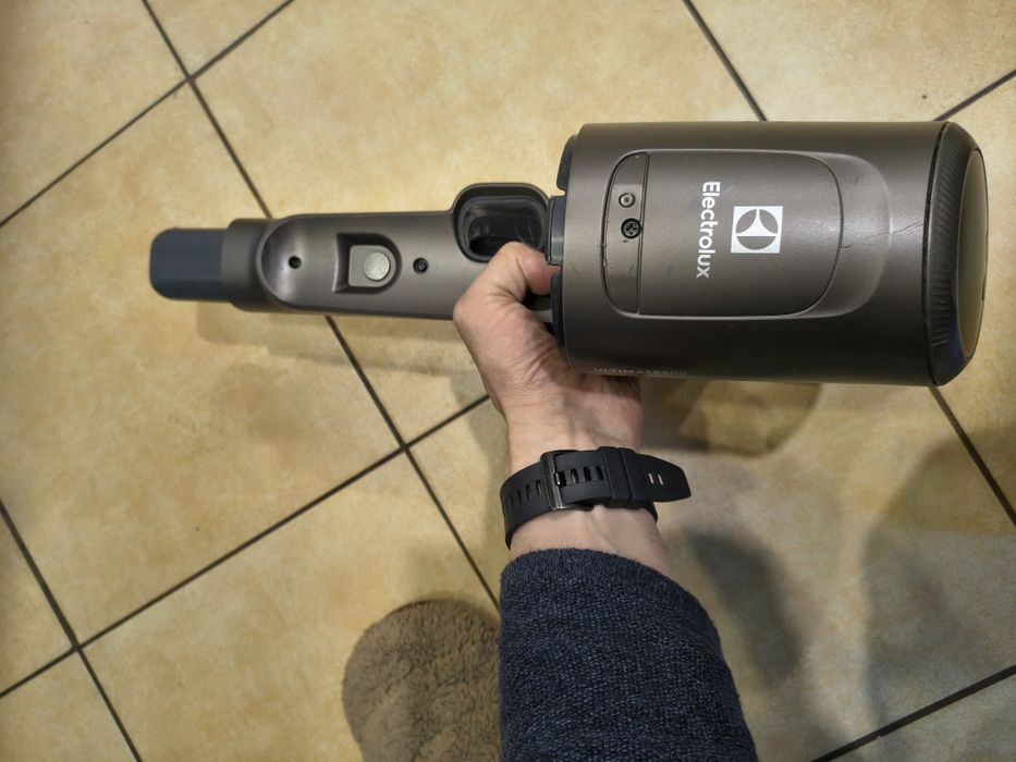 Body  Electrolux Ultimate 800