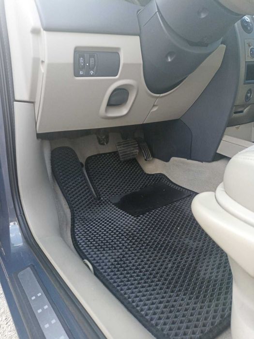 Продам Renault Megane 2006 в отличном состоянии.