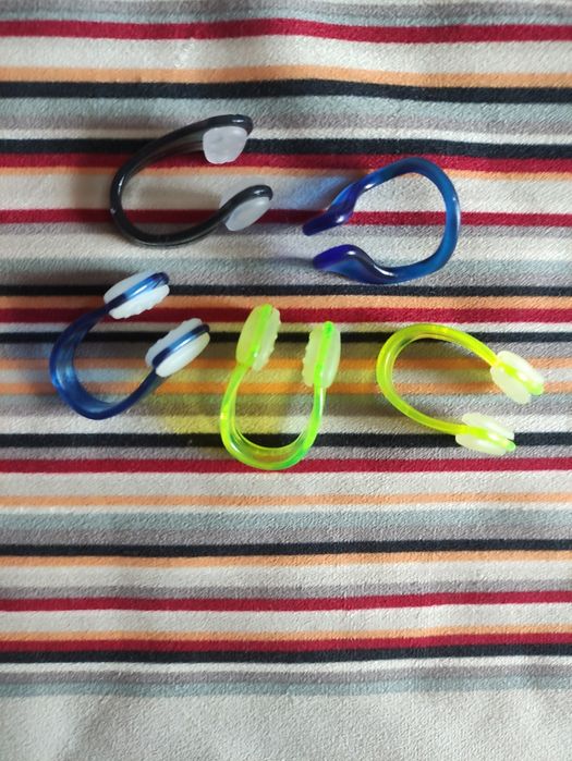 Очки для плавания новые