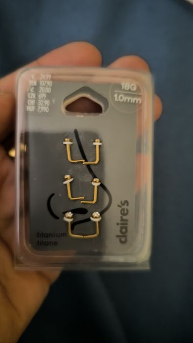 Piercings da Claire's