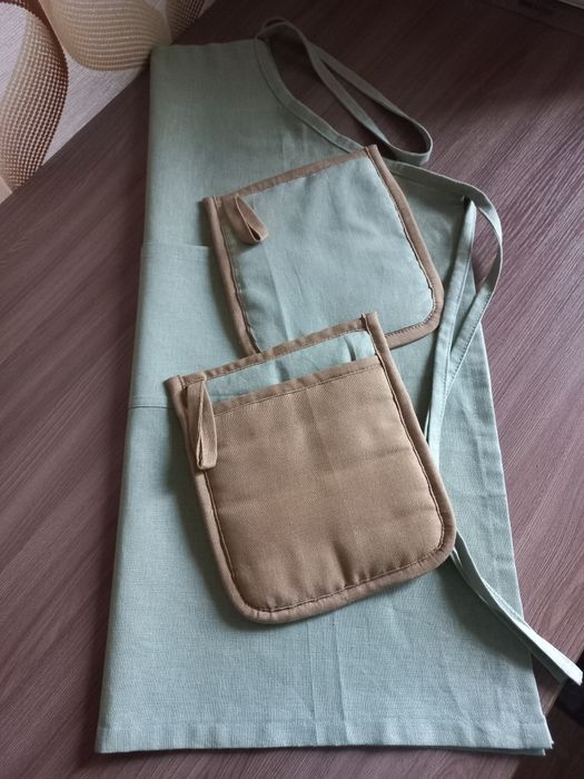 Фартух кухонний з прихваткою