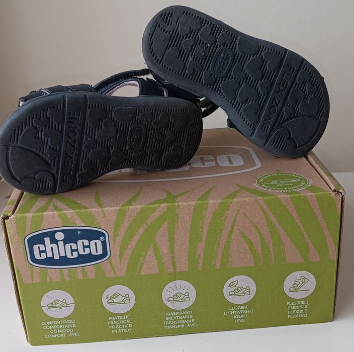 Sandália menina azul escuro 19