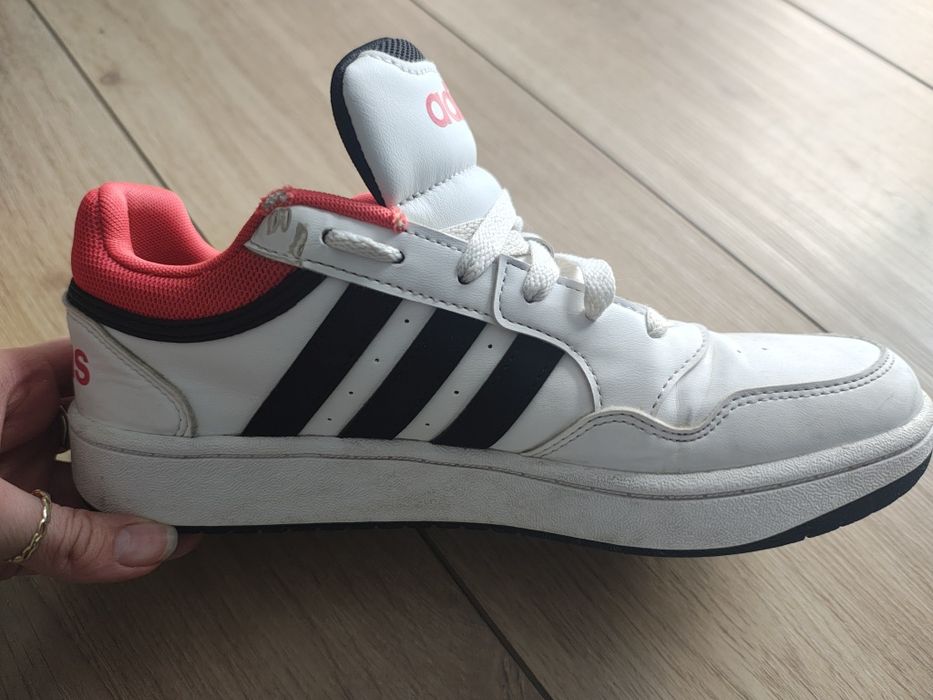 Adidas Hoops 39 1/3 25 cm