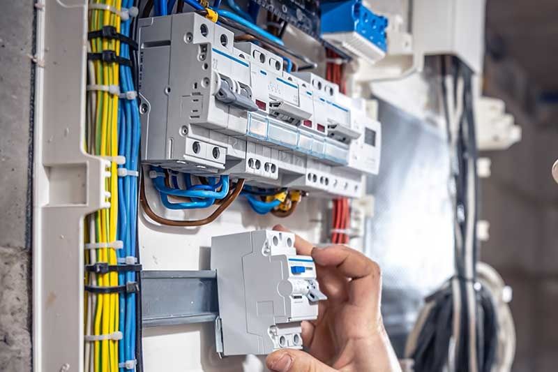 Услуги электрика