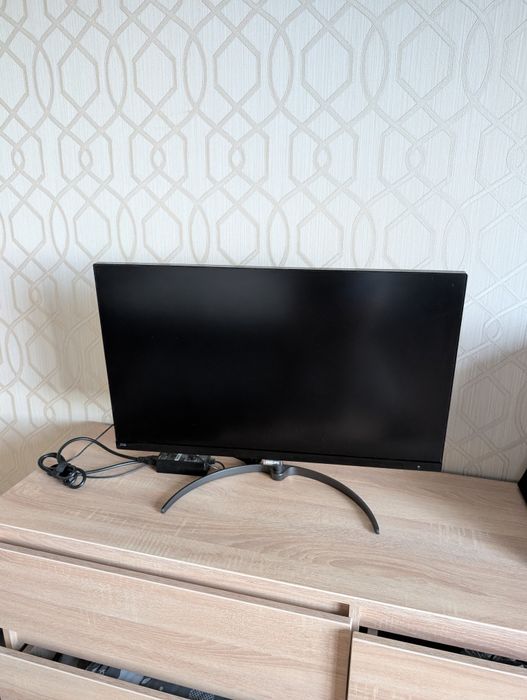 Продам 27” 4K монітор Philips 276E8VJSB/00