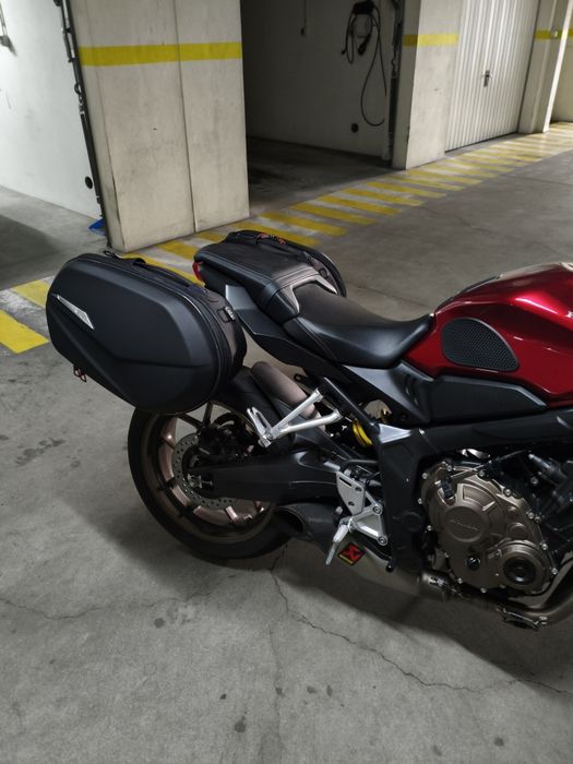 Malas Givi ST609