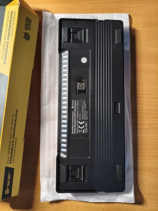 Bezprzewodowa klawiatura mechaniczna Tracer Evo1 Hot Swap 63