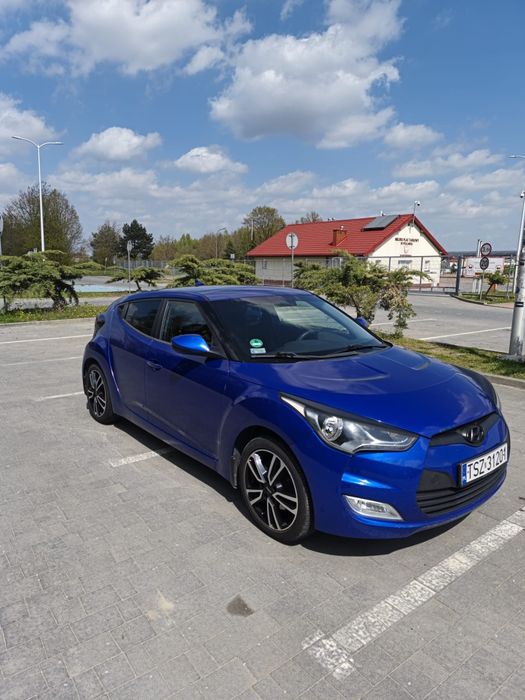 Hyundai Veloster