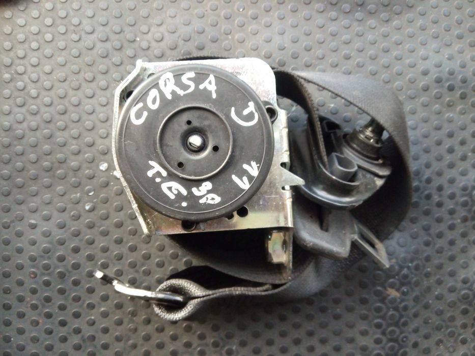 Cinto trás esquerdo OPEL Corsa D