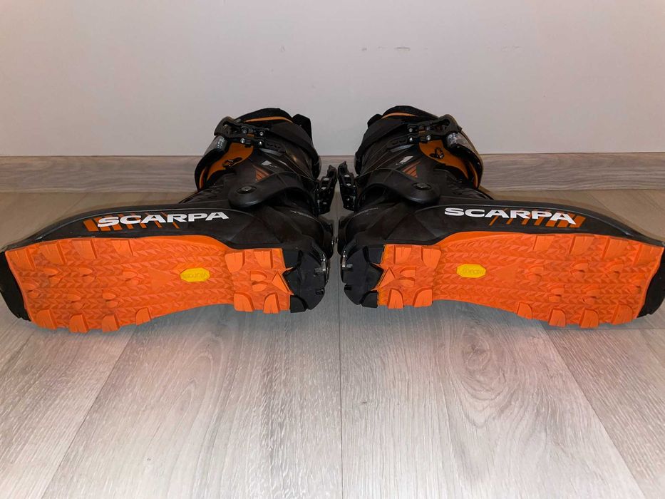 Buty skitutowe Scarpa F1 LT carbon rozm. 28