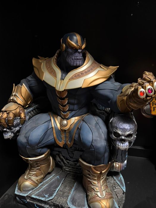 Sideshow Thanos on Throne