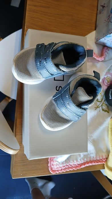 Tenis bebe auchan