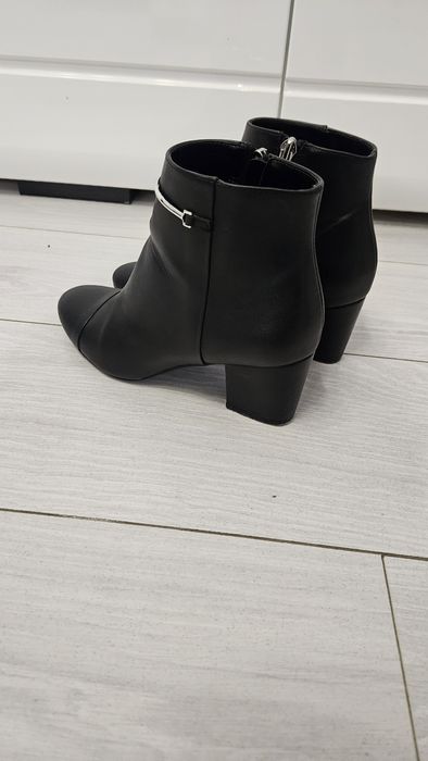 Buty botki na obcasie czarne Calvin Klein