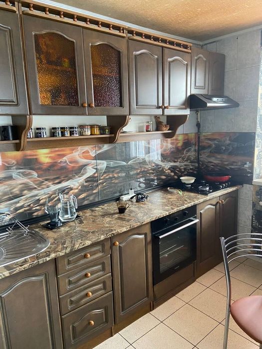 Кухонный гарнитур срочно