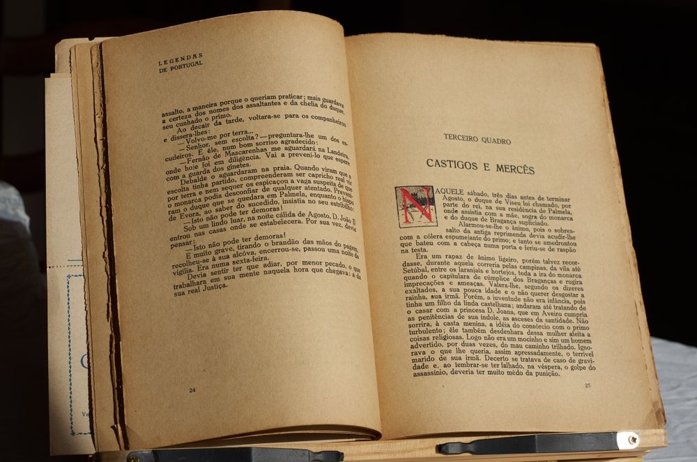 Livros Legendas de Portugal + OFERTA Postal 1950