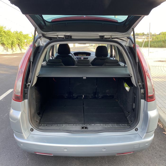 Citroën C4 Picasso — fotografia 8