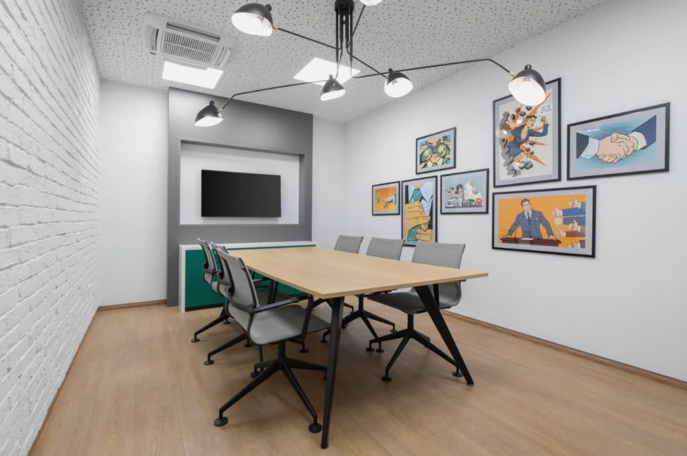 Wynajem biura w Warszawie:Prywatna 5 osobowa w Regus Solec