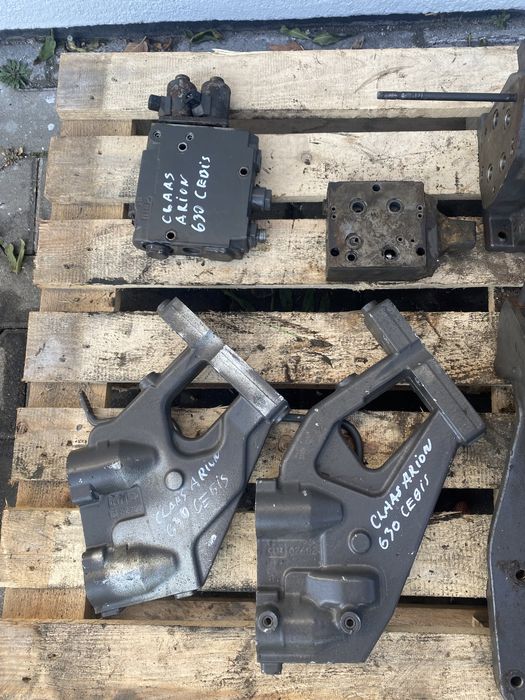 Rozdzielacz hydrauliczny elektrozaworowyclaas arion seria 500,600