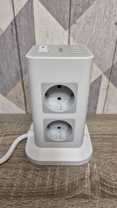 TESSAN подовжувач 8 розеток, 3 USB A + 1 USB C, 3 м