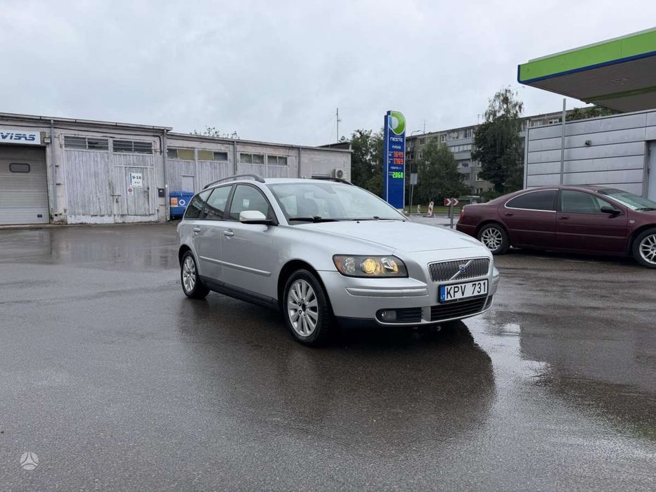 Продам Volvo V50 2.0D
