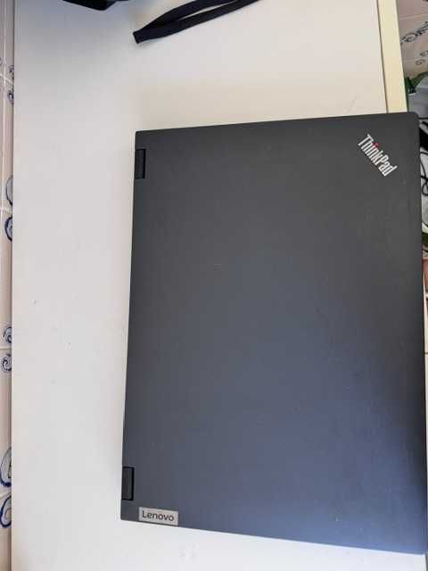 ThinkPad P16v Gen 2