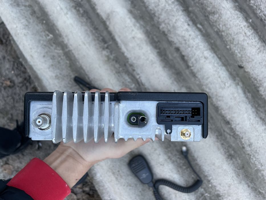 автомобільна цифрова рація Motorola DM4401 VHF HP (MDM28JQC9RA2AN)