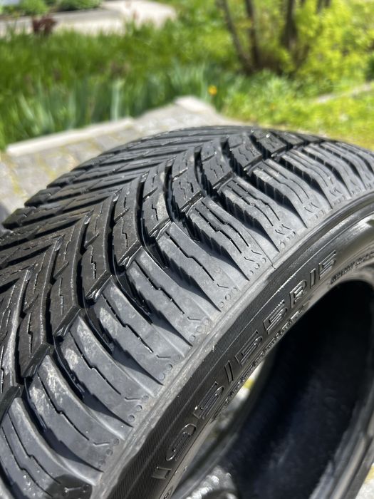 Шини 195/55  R15 (2 шт)
