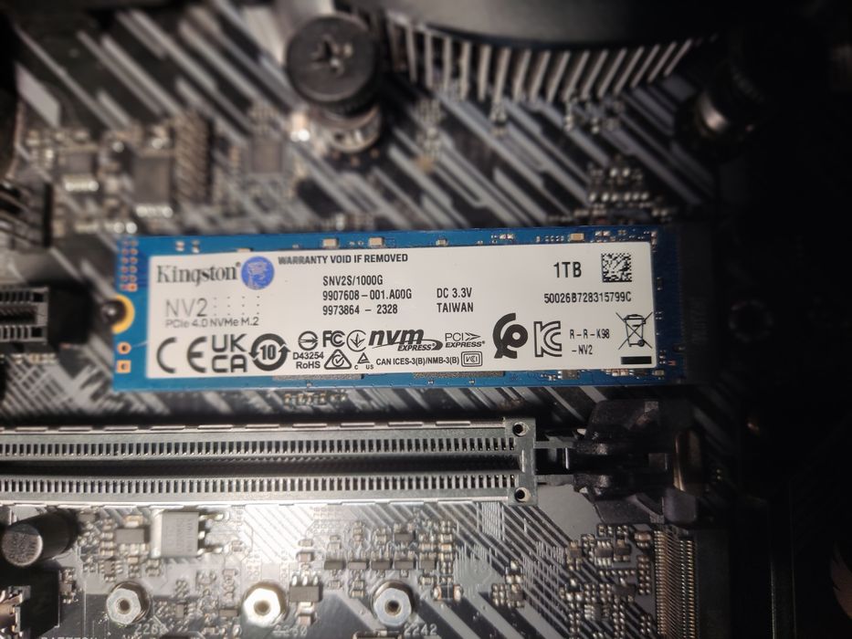 SSD Kingston NV3 1TB M.2 NVMe PCIe 4.0M-PRO II + SSD 1TB (б\у)