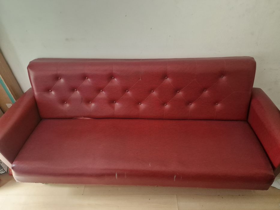 Sofá para casa mal usado